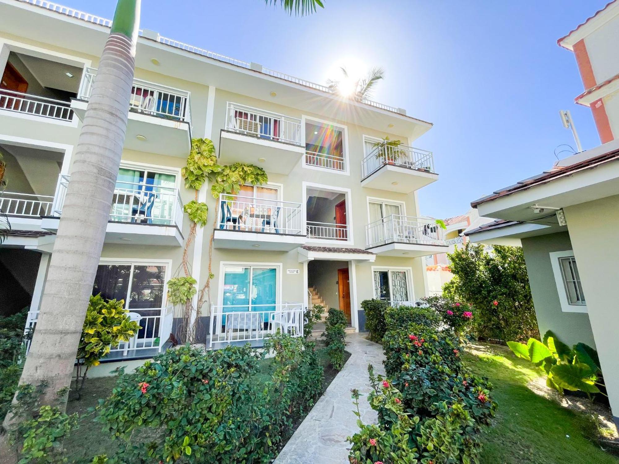 Sol Caribe Del Mar Los Corales Bavaro Studios Suites Beach & Pool Πούντα Κάνα Εξωτερικό φωτογραφία