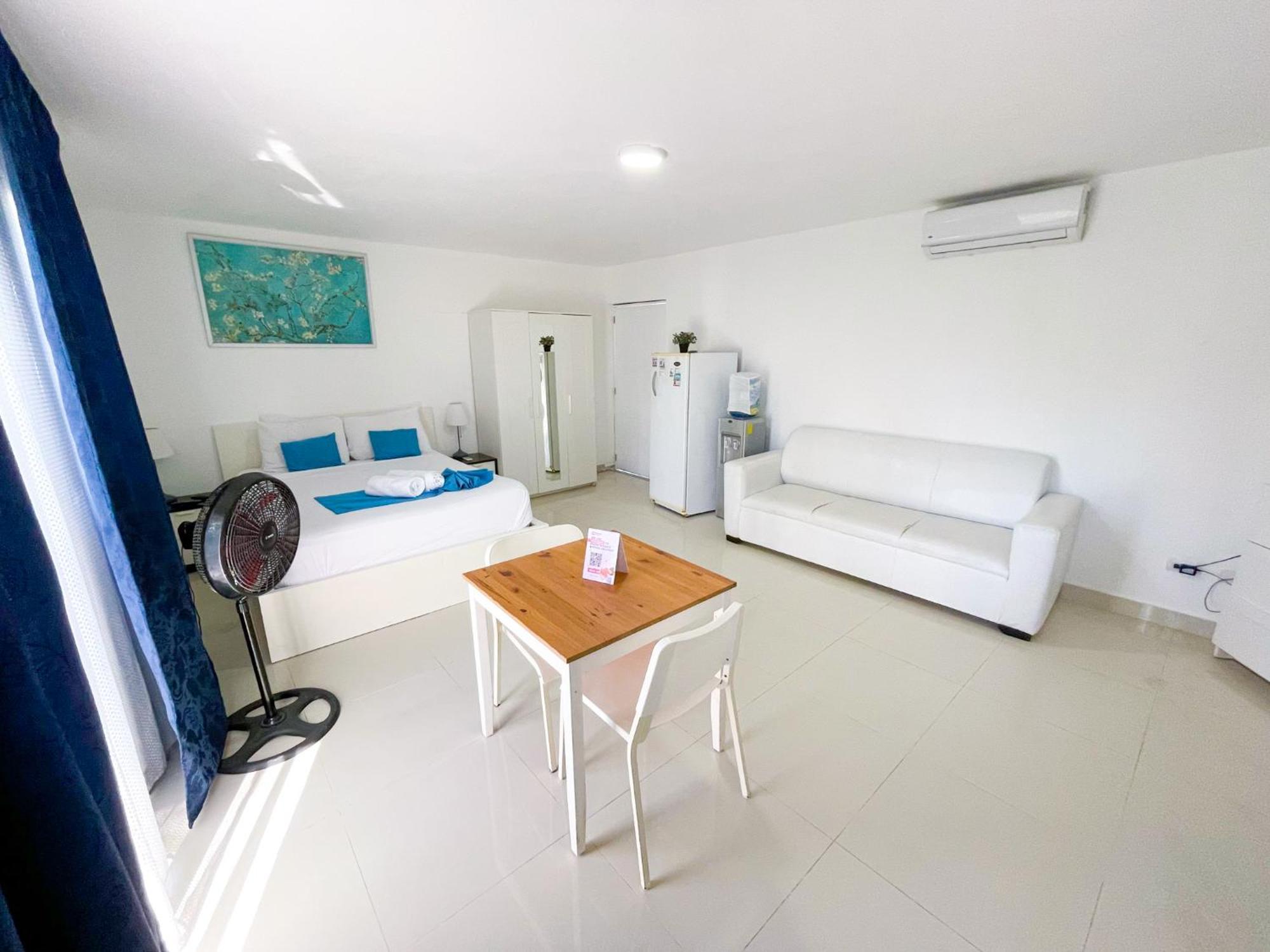 Sol Caribe Del Mar Los Corales Bavaro Studios Suites Beach & Pool Πούντα Κάνα Εξωτερικό φωτογραφία